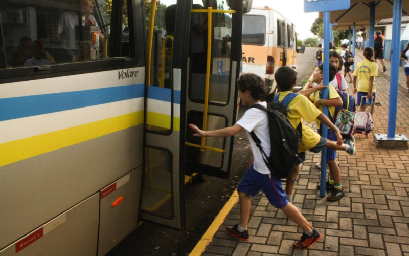 Mais de 300 crianças da Rede Pública de Ensino são beneficiadas com o Programa Caminho da Escola