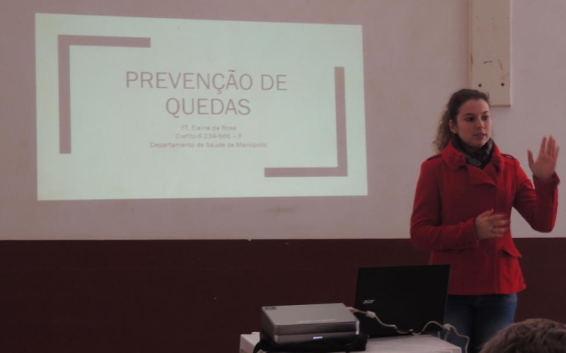 Nasf realiza palestra sobre saúde com idosos da Associação de Idosos PAPIMAR