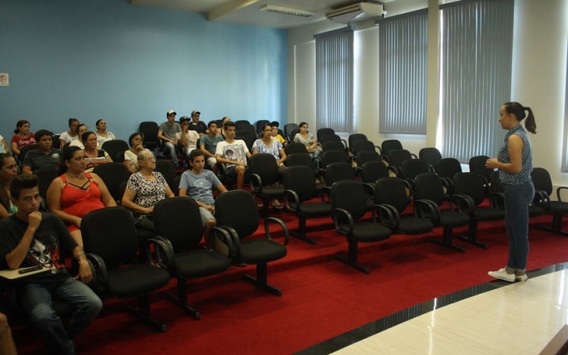 O CRAS Municipal e Assistência Social realizam reunião sobre a erradicação do trabalho infantil